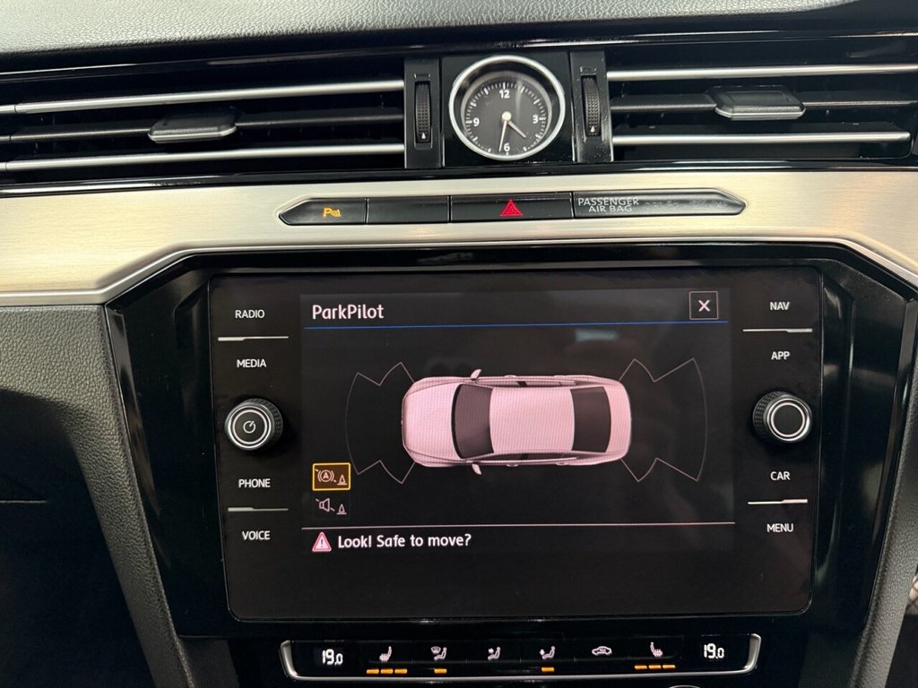 Used Volkswagen Passat 2017 for sale - 76776547: Photo 38