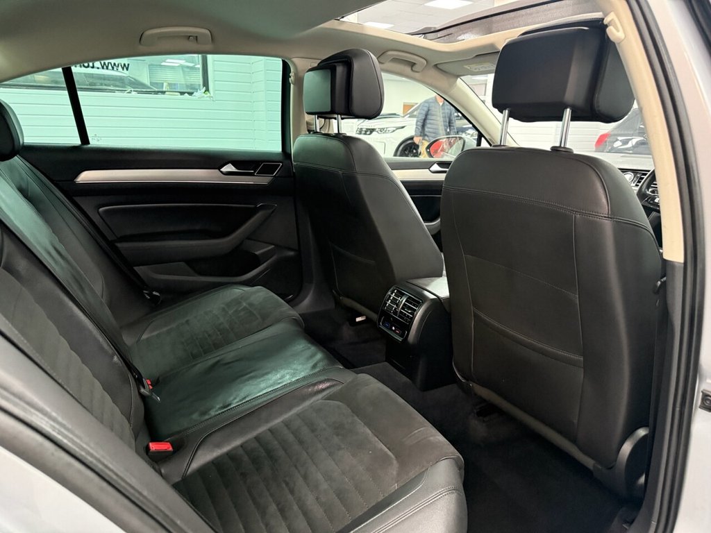 Used Volkswagen Passat 2017 for sale - 76776547: Photo 4