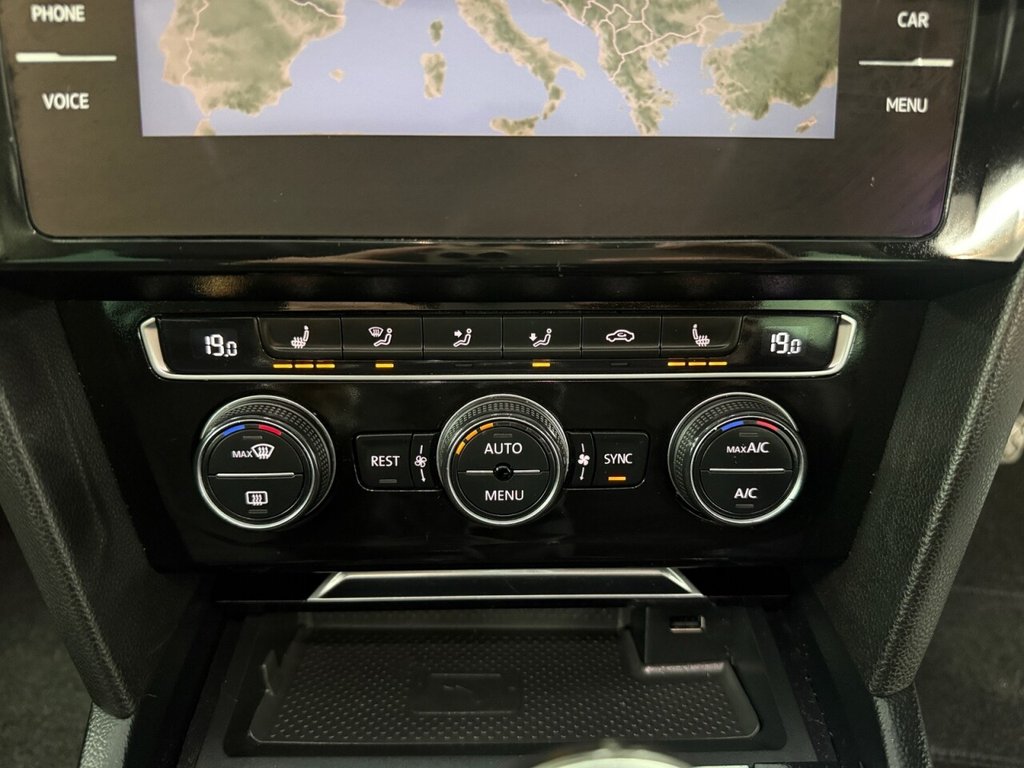 Used Volkswagen Passat 2017 for sale - 76776547: Photo 47