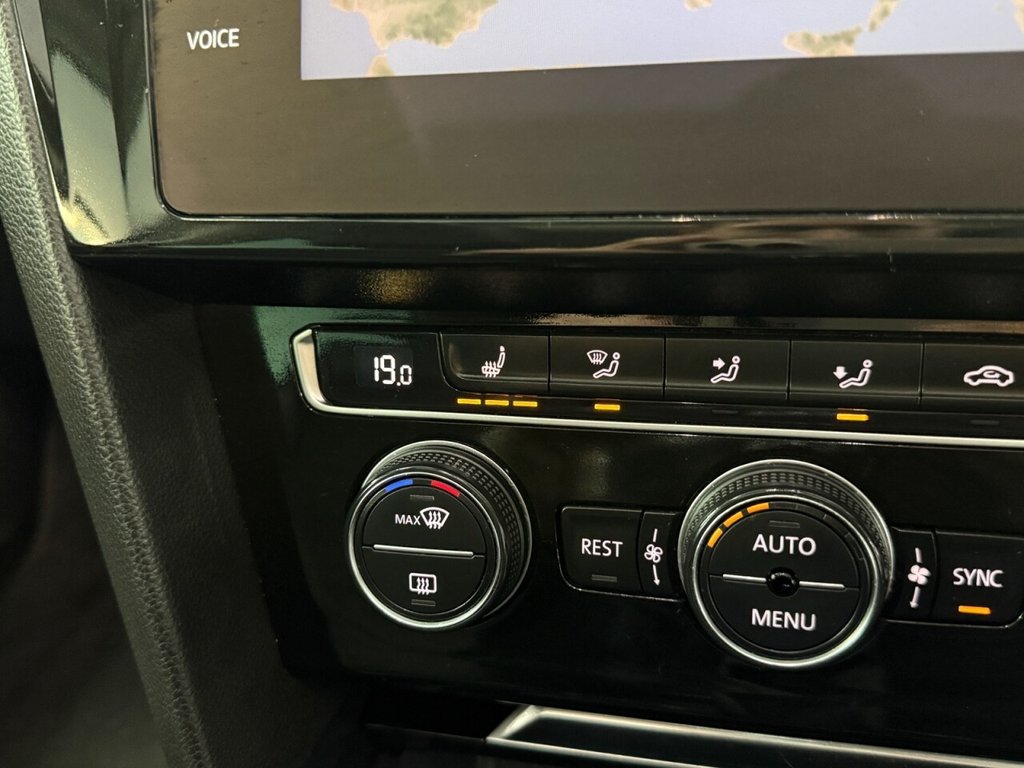 Used Volkswagen Passat 2017 for sale - 76776547: Photo 49