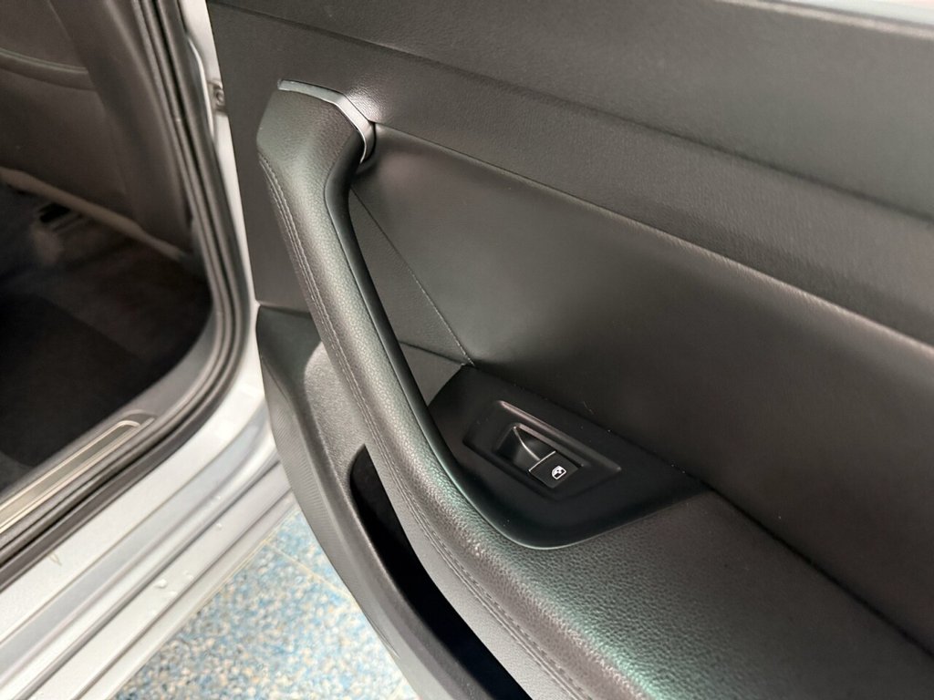 Used Volkswagen Passat 2017 for sale - 76776547: Photo 6