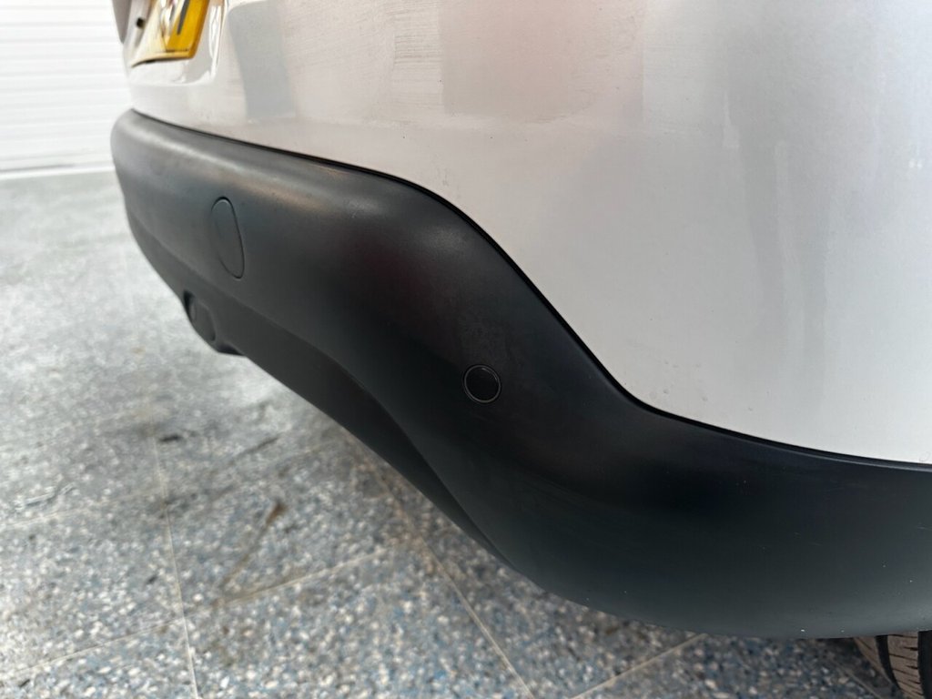 Used Citroen C4 Cactus 2017 for sale - 76776711: Photo 10