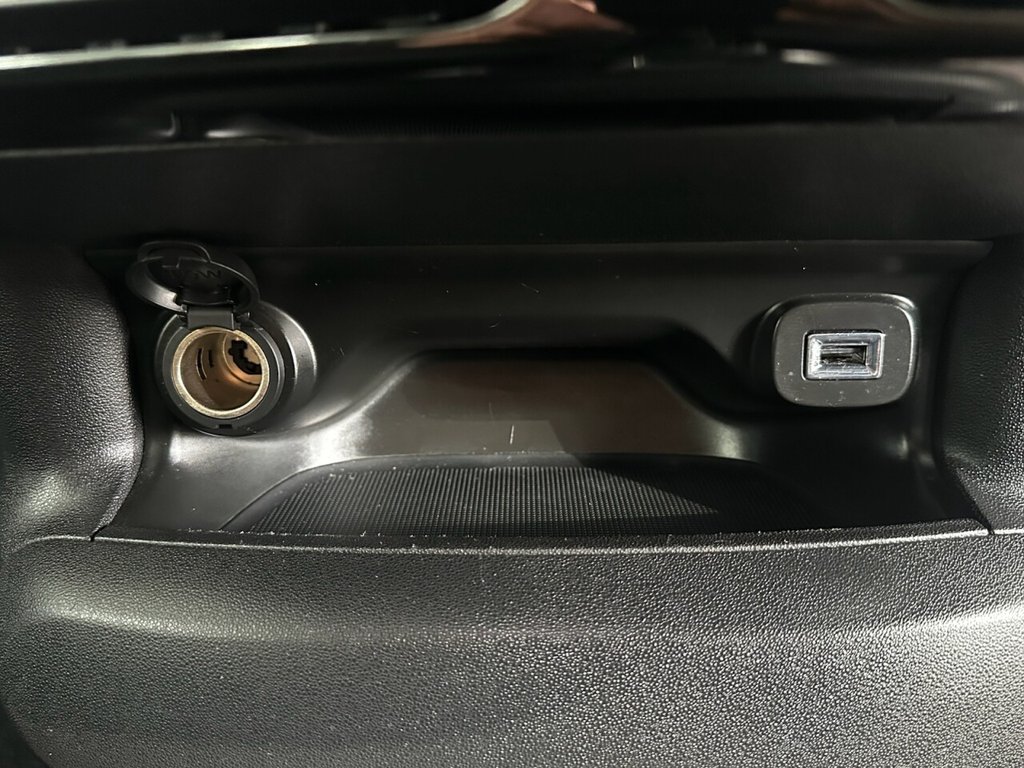 Used Citroen C4 Cactus 2017 for sale - 76776711: Photo 47