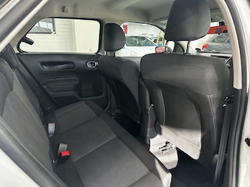 Used Citroen C4 Cactus 2017 for sale - 76776711: Photo