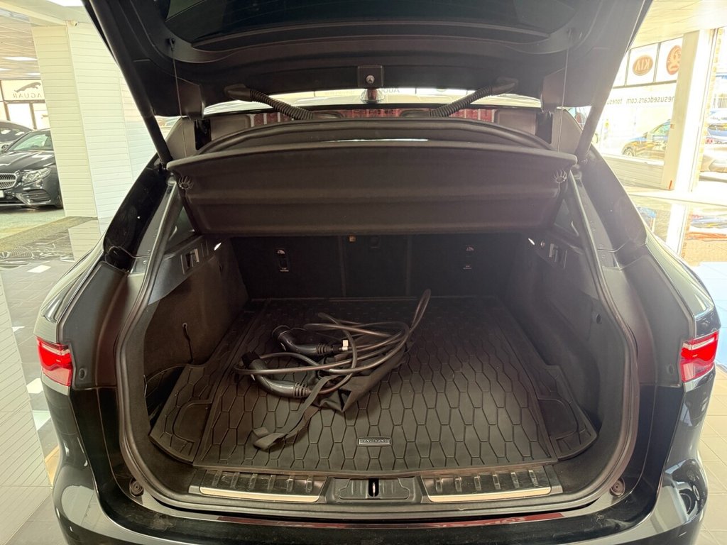 Used Jaguar F-Pace 2021 for sale - 78181632: Photo 12