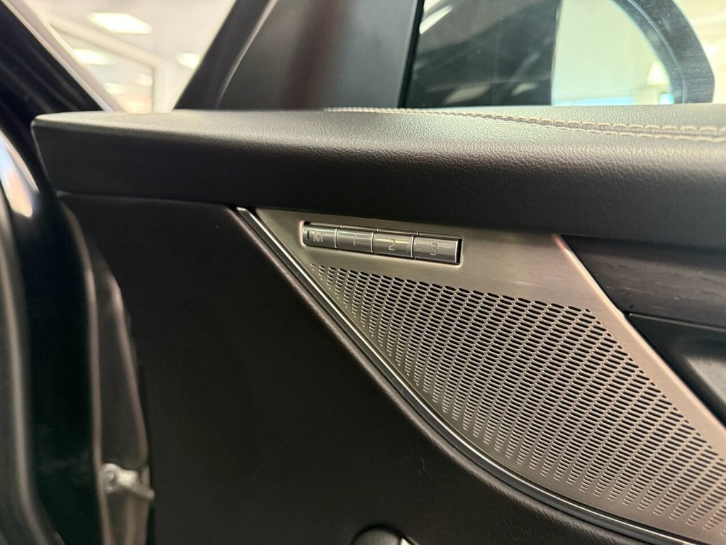 Used Jaguar F-Pace 2021 for sale - 78181632: Photo 31