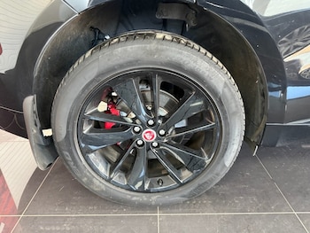 Used Jaguar F-Pace 2021 for sale - 78181632: Photo