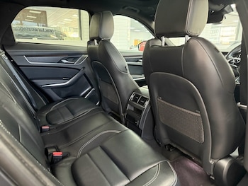 Used Jaguar F-Pace 2021 for sale - 78181632: Photo