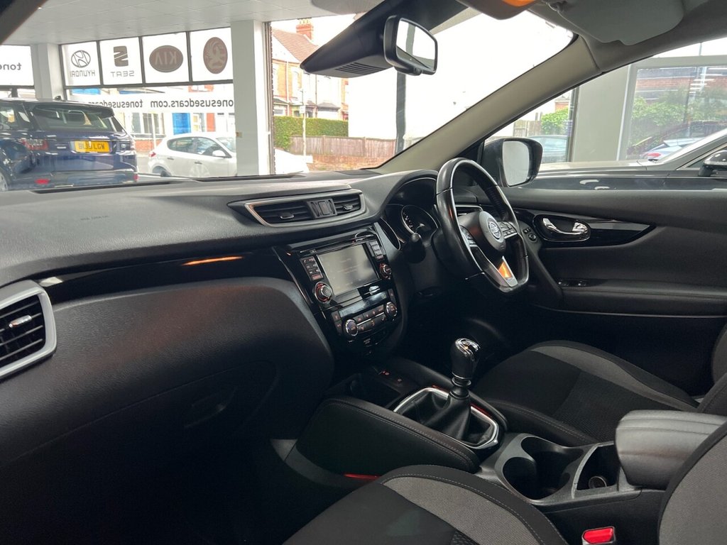 Used Nissan Qashqai 2018 for sale - 76776560: Photo 14