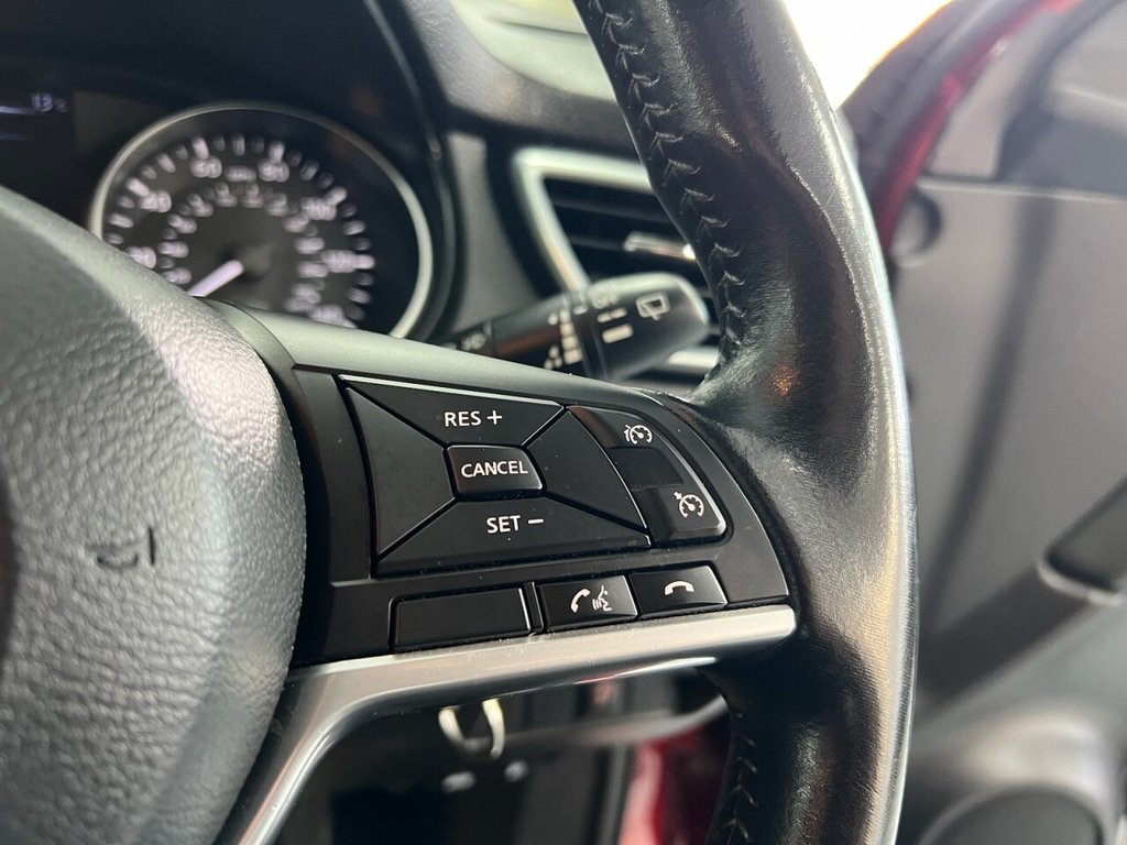 Used Nissan Qashqai 2018 for sale - 76776560: Photo 30