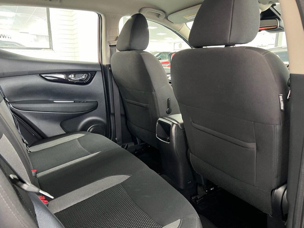 Used Nissan Qashqai 2018 for sale - 76776560: Photo 4