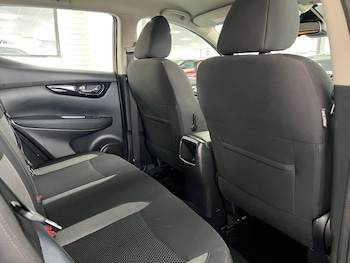 Used Nissan Qashqai 2018 for sale - 76776560: Photo