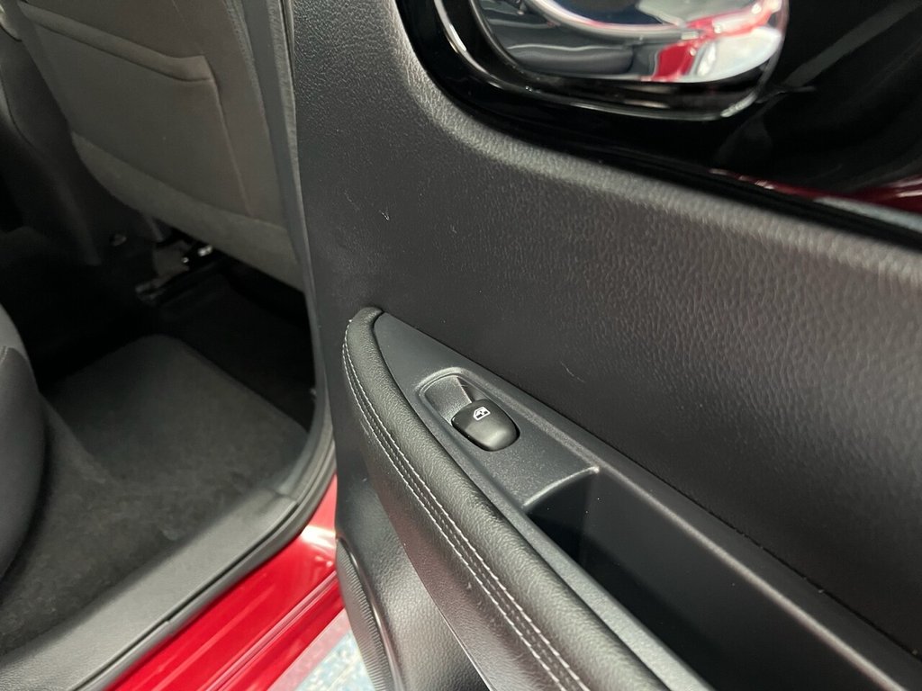 Used Nissan Qashqai 2018 for sale - 76776560: Photo 6