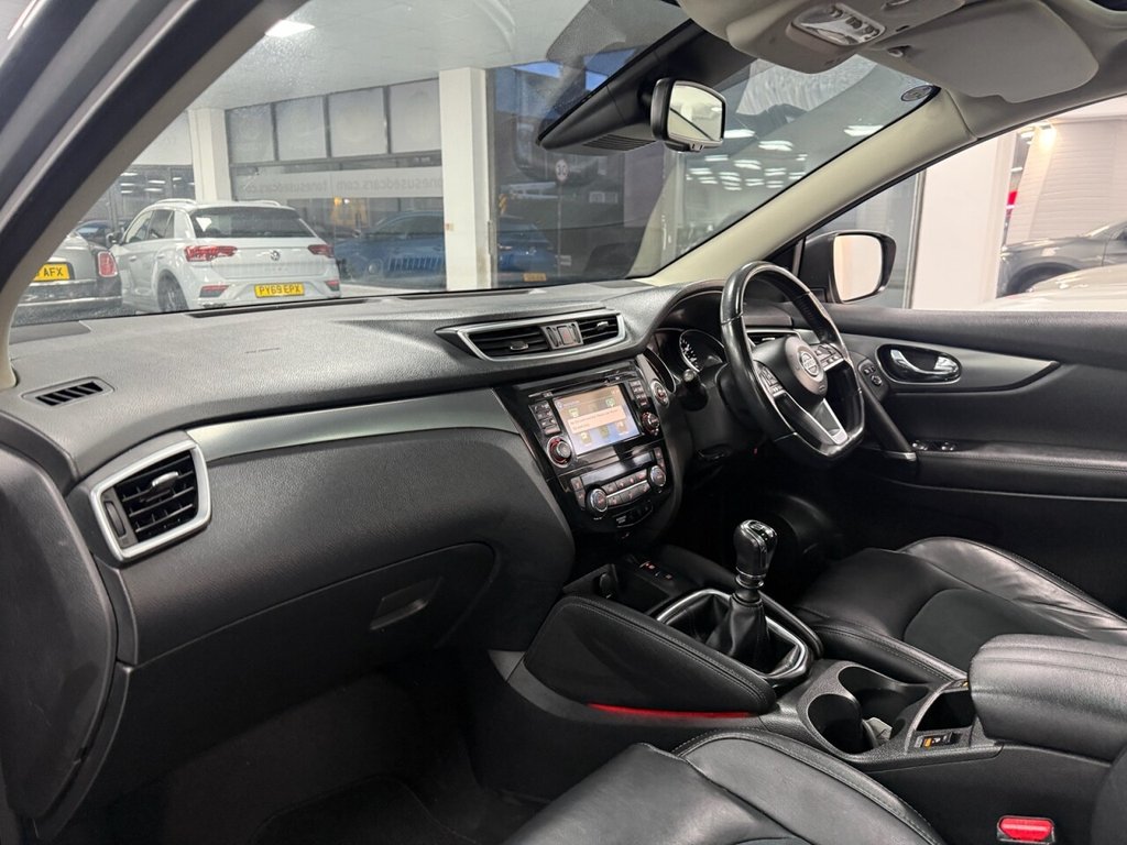 Used Nissan Qashqai 2018 for sale - 77356637: Photo 15