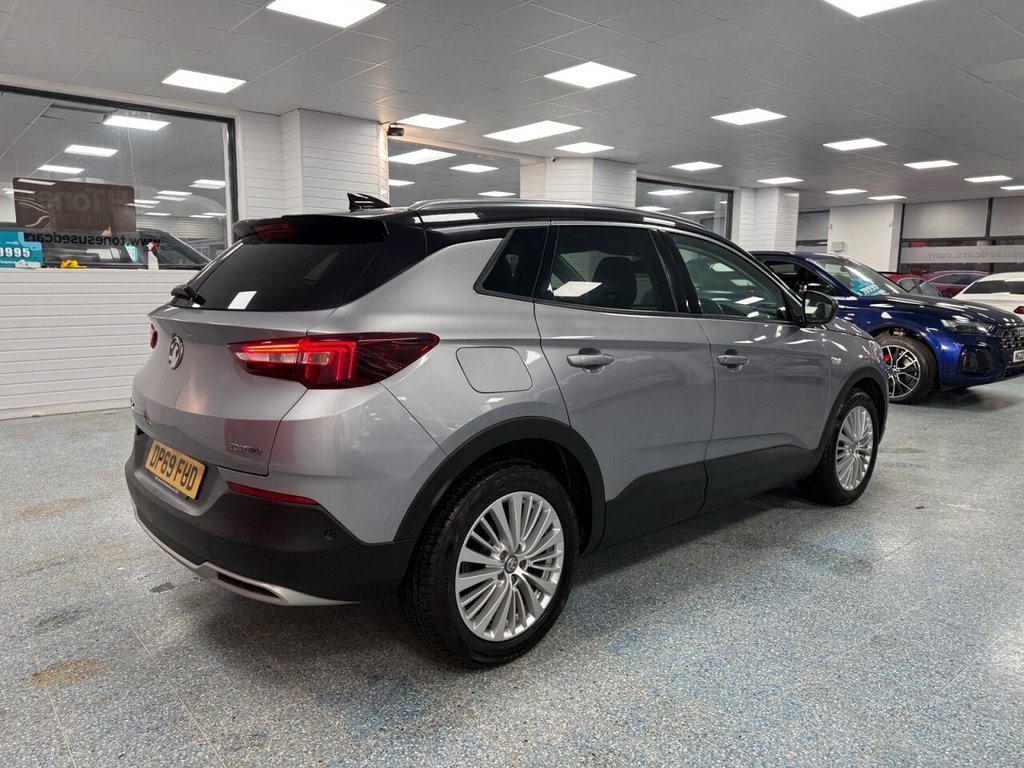Used Vauxhall Grandland X 2020 for sale - 77422551: Photo 2