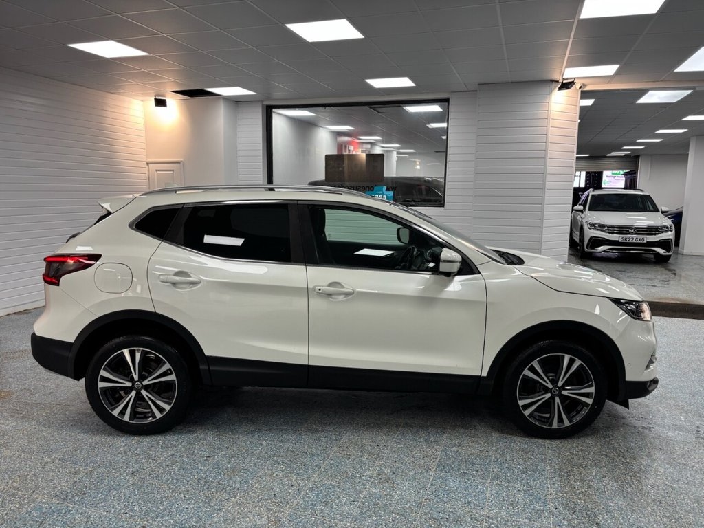 Used Nissan Qashqai 2018 for sale - 77276398: Photo 3