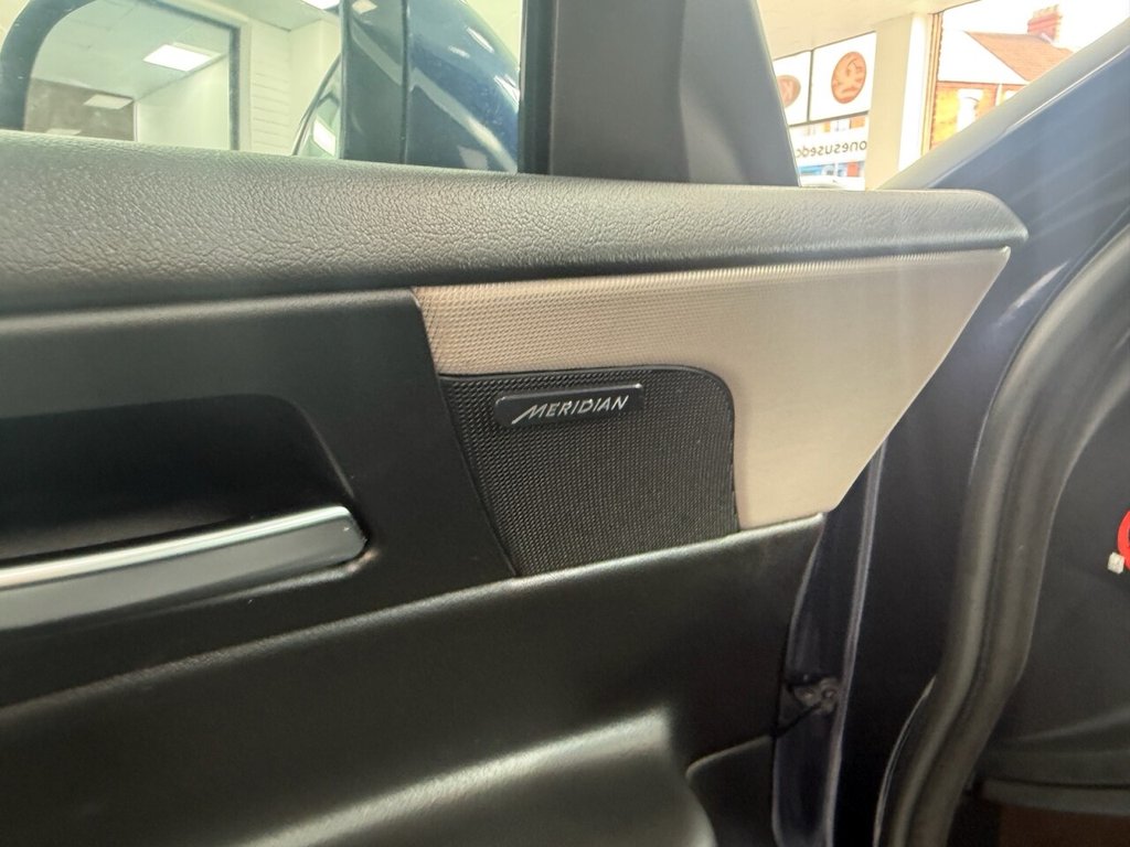 Used Jaguar XE 2018 for sale - 76776579: Photo 19