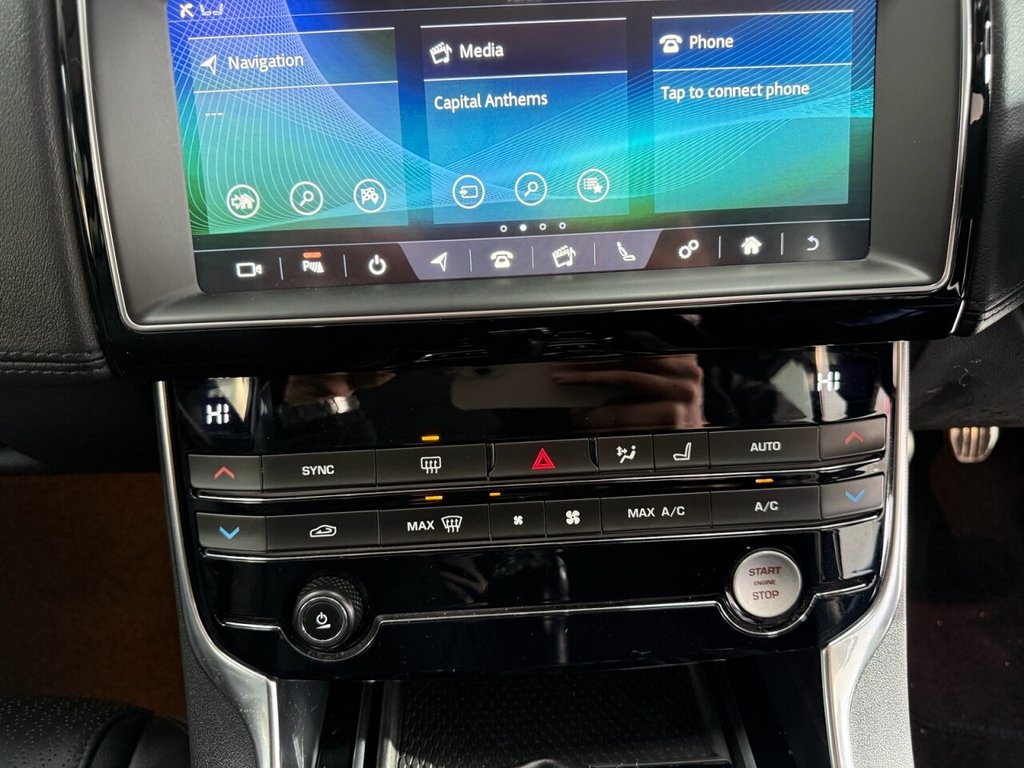 Used Jaguar XE 2018 for sale - 76776579: Photo 44