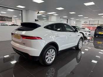 Used Jaguar E-Pace 2019 for sale - 79358263: Photo