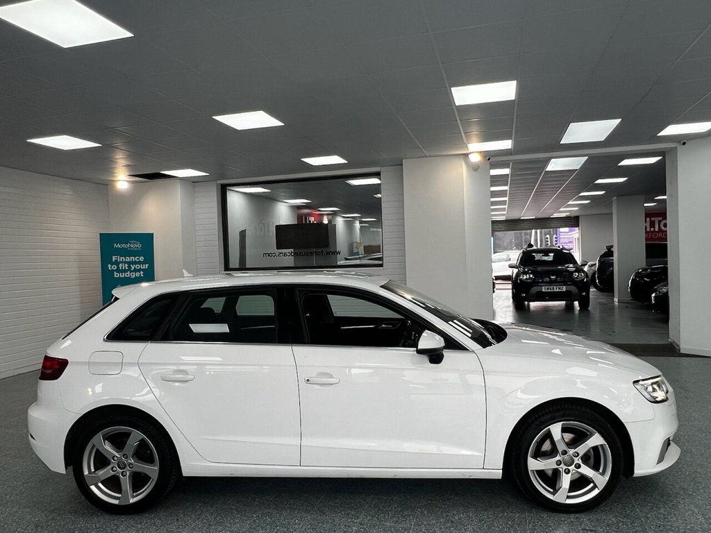 Used Audi A3 2018 for sale - 76776717: Photo 2