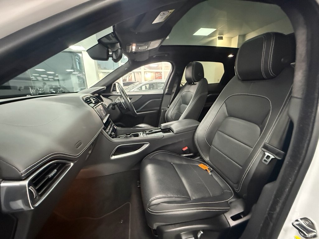 Used Jaguar F-Pace 2020 for sale - 76792249: Photo 15