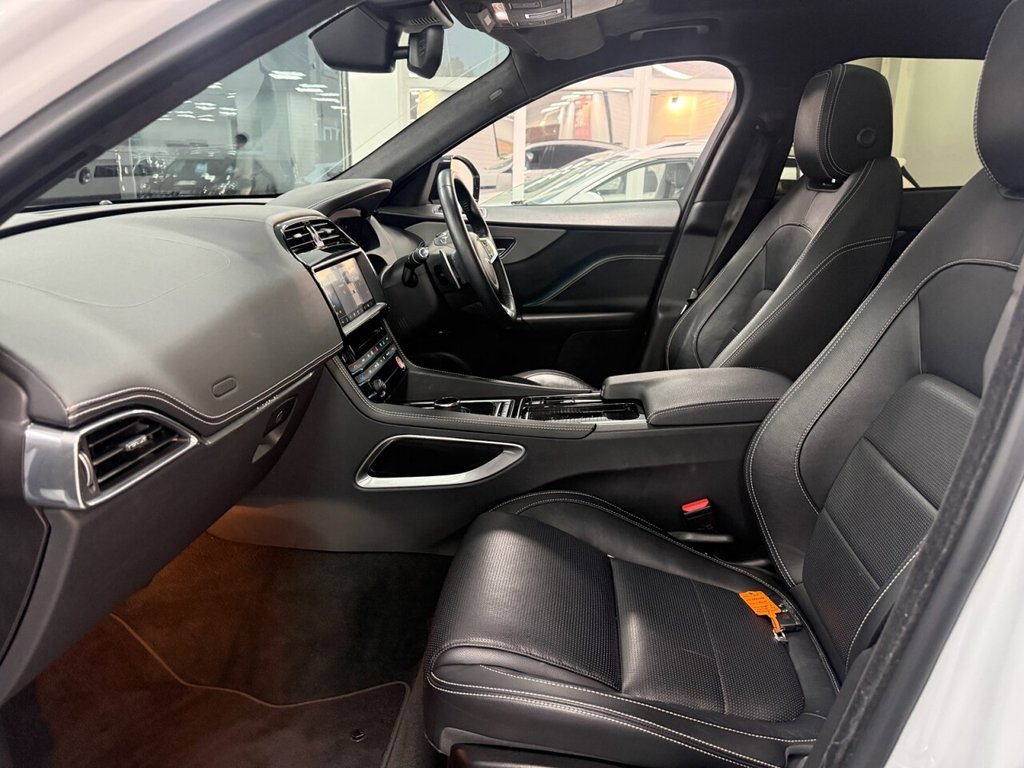 Used Jaguar F-Pace 2020 for sale - 76792249: Photo 17