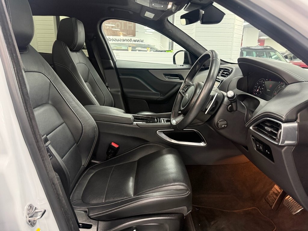 Used Jaguar F-Pace 2020 for sale - 76792249: Photo 30