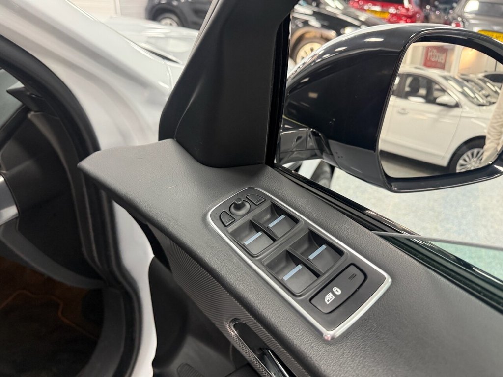 Used Jaguar F-Pace 2020 for sale - 76792249: Photo 31