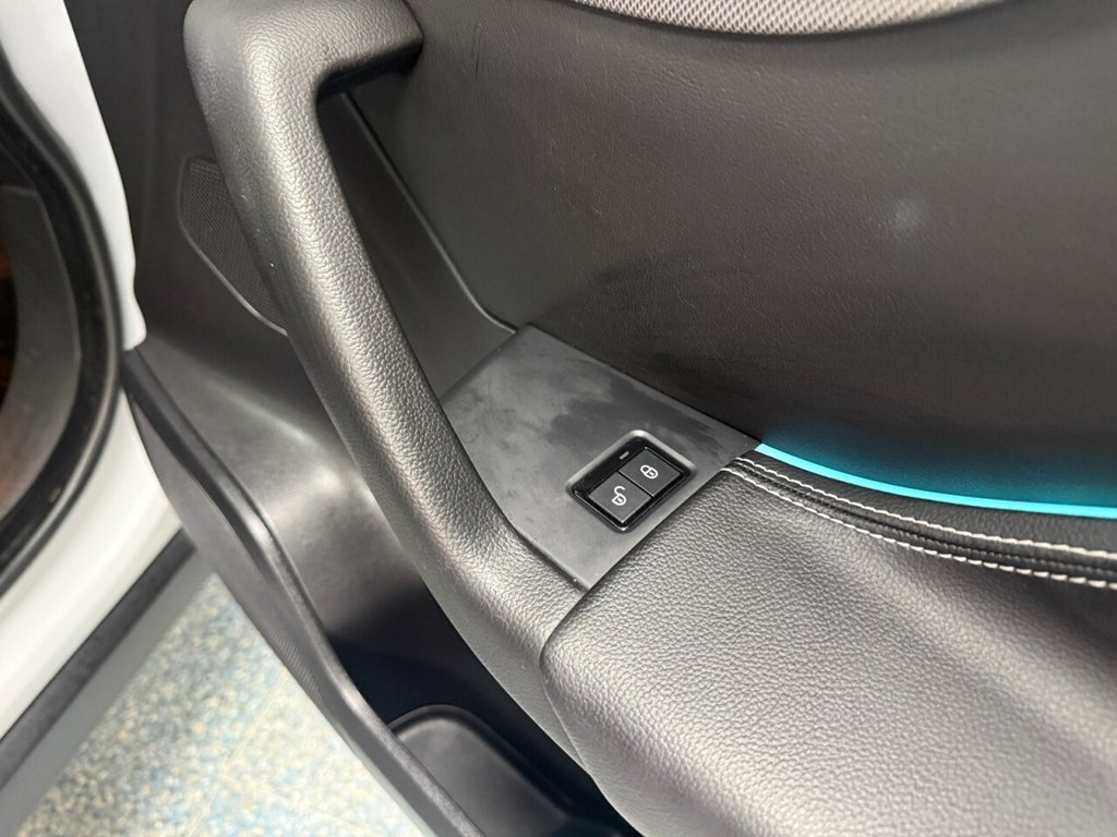 Used Jaguar F-Pace 2020 for sale - 76792249: Photo 32