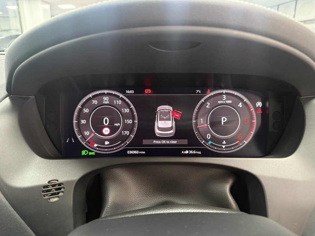 Used Jaguar F-Pace 2020 for sale - 76792249: Photo 35