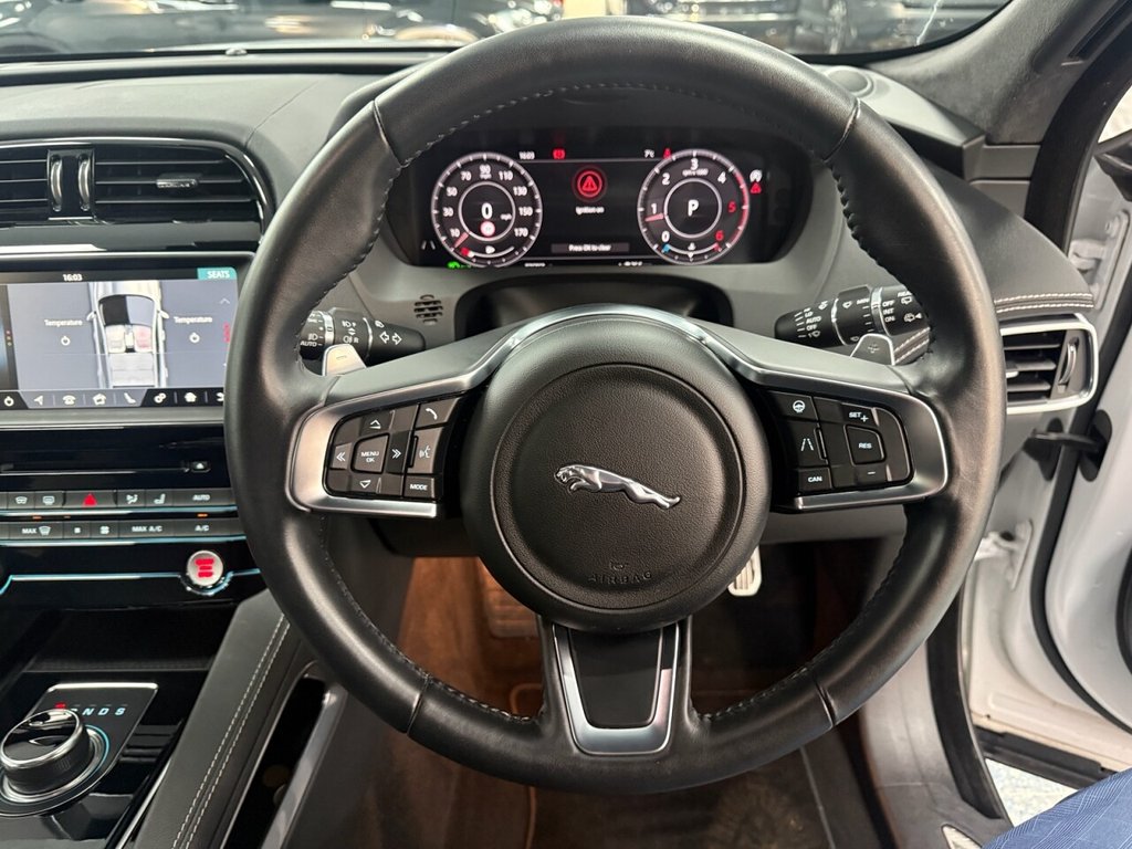 Used Jaguar F-Pace 2020 for sale - 76792249: Photo 38