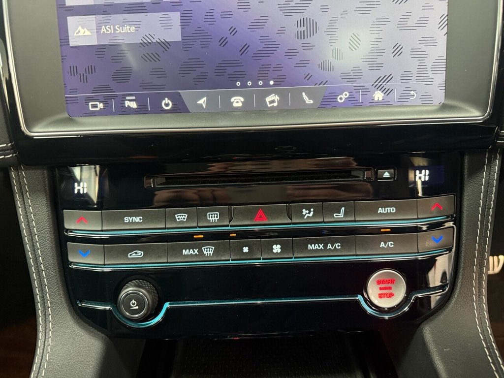 Used Jaguar F-Pace 2020 for sale - 76792249: Photo 47