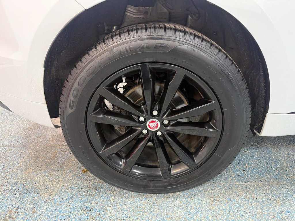 Used Jaguar F-Pace 2020 for sale - 76792249: Photo 5