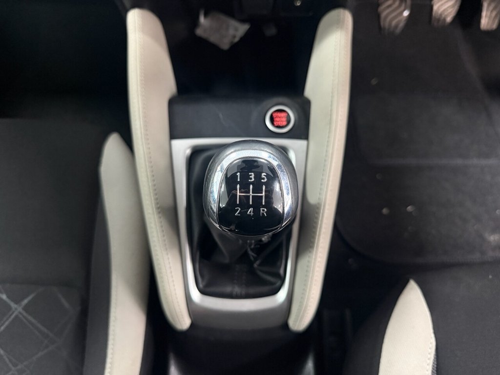 Used Nissan Micra 2019 for sale - 76776632: Photo 40