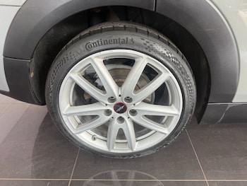 Used MINI Clubman 2019 for sale - 79265223: Photo