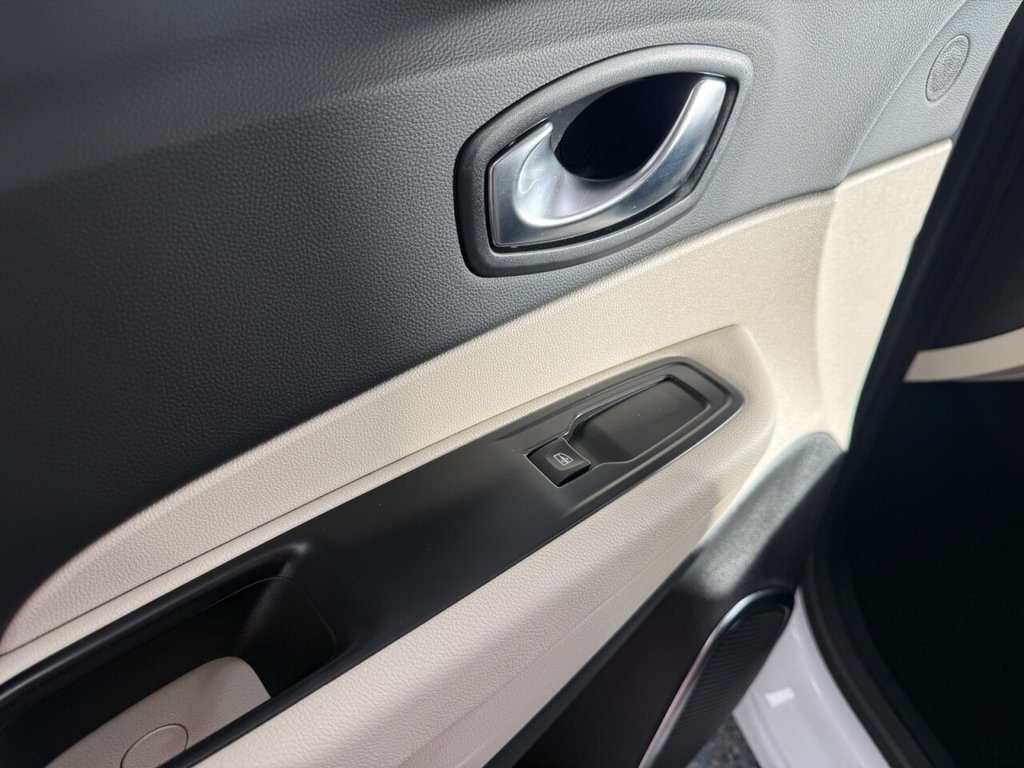 Used Renault Captur 2018 for sale - 77084094: Photo 19