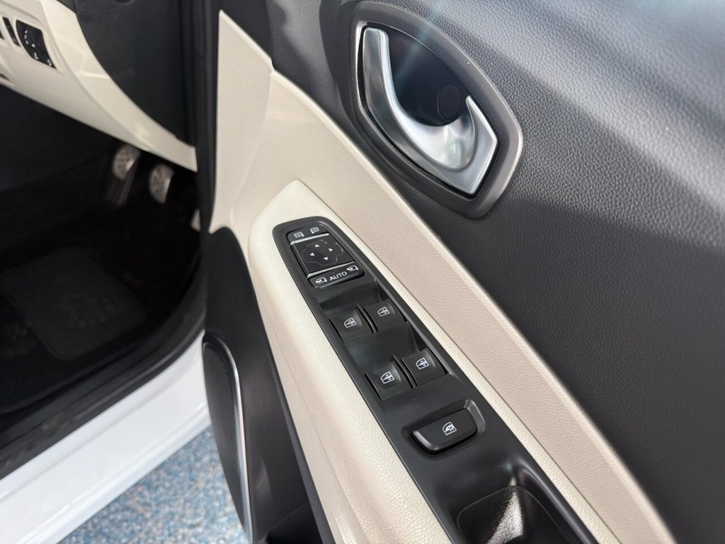 Used Renault Captur 2018 for sale - 77084094: Photo 28