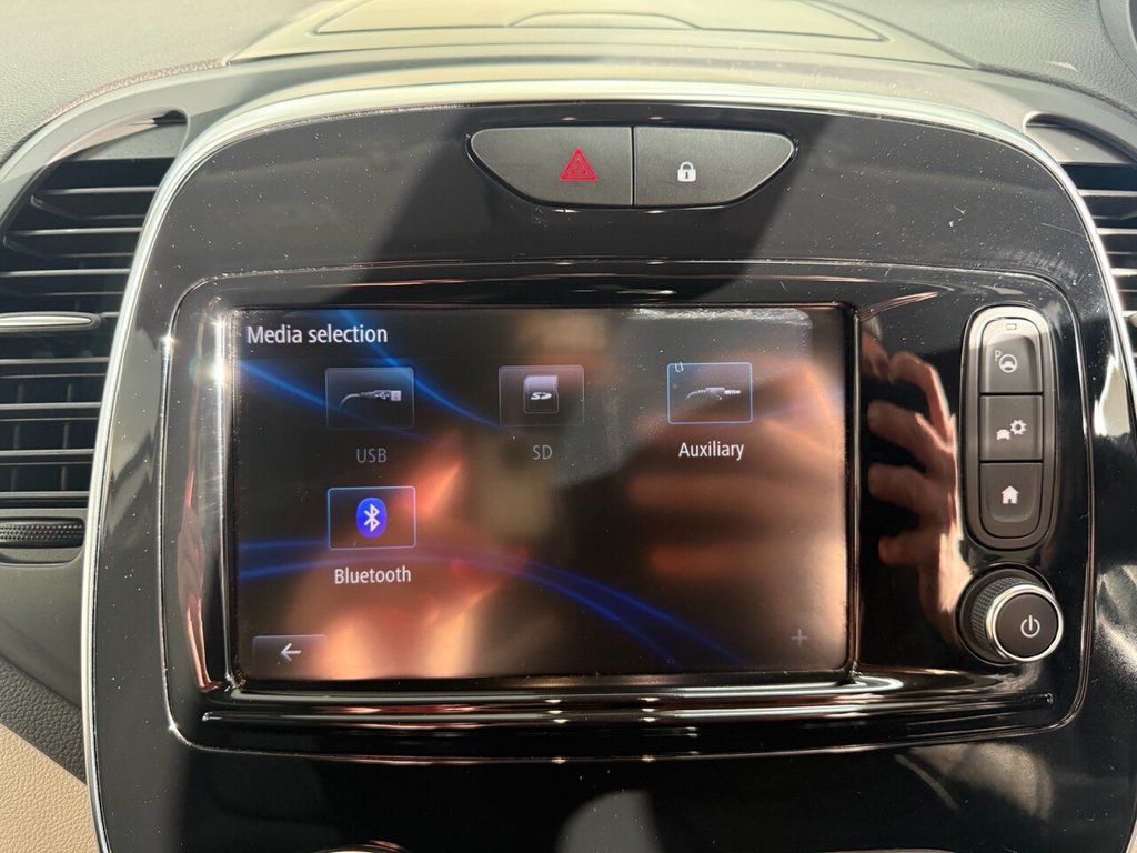 Used Renault Captur 2018 for sale - 77084094: Photo 38