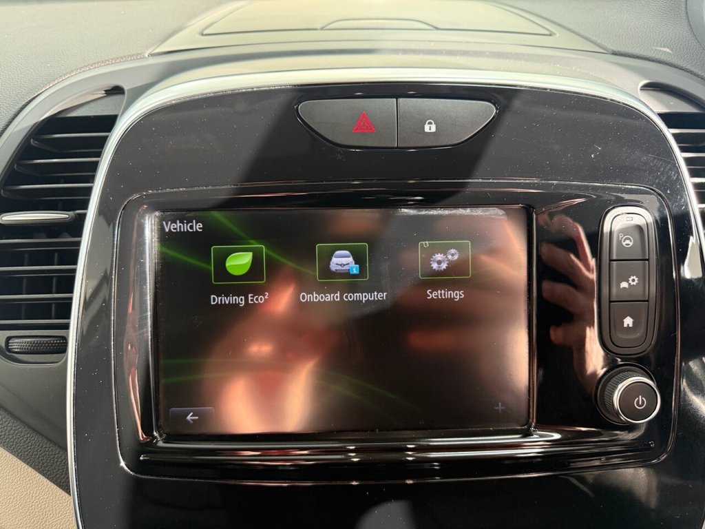 Used Renault Captur 2018 for sale - 77084094: Photo 40