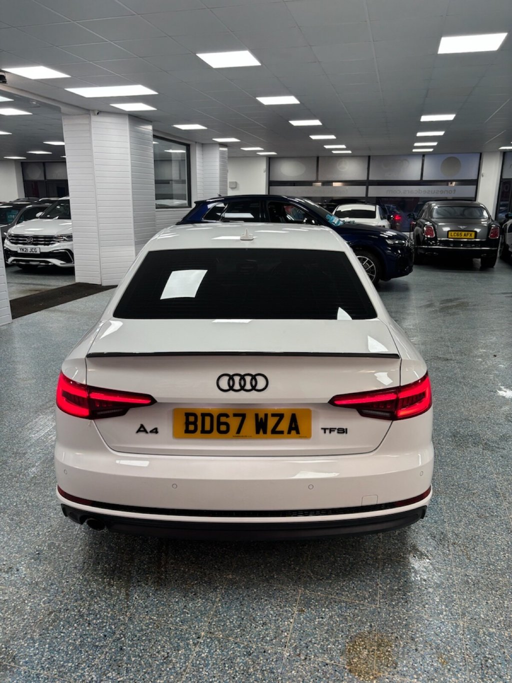 Used Audi A4 2017 for sale - 77302376: Photo 5