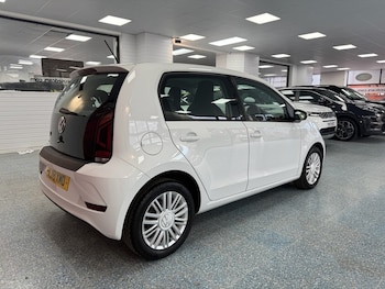 Used Volkswagen up! 2018 for sale - 76776679: Photo