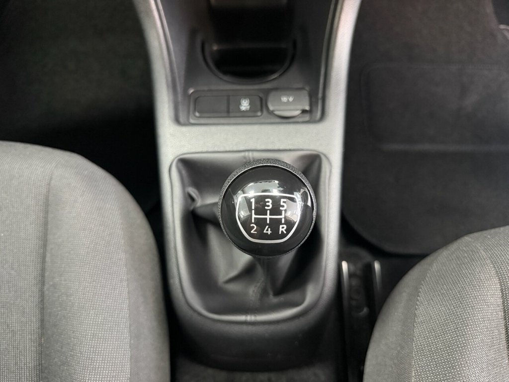 Used Volkswagen up! 2018 for sale - 76776679: Photo 35