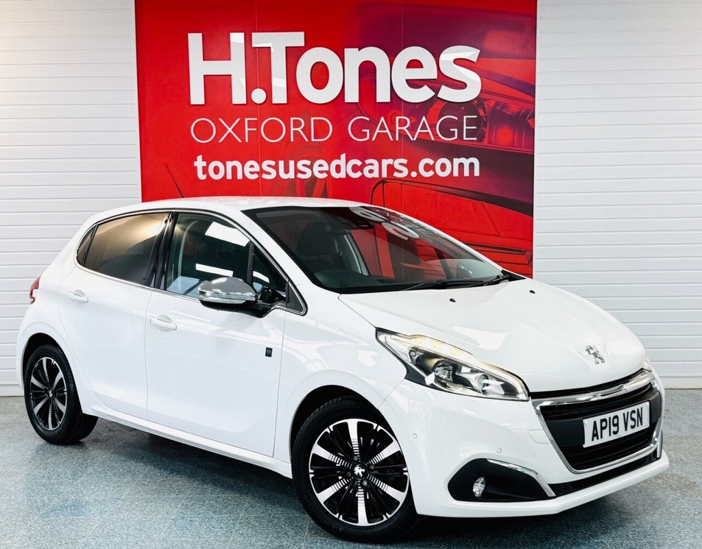Used Peugeot 208 2019 for sale - 76776623: Photo 1
