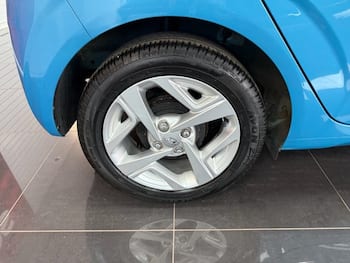 Used Hyundai i10 2020 for sale - 79722930: Photo
