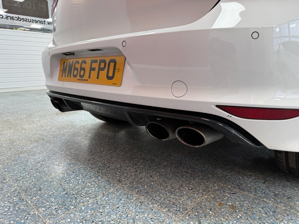 Used Volkswagen Golf 2016 for sale - 76776701: Photo 10