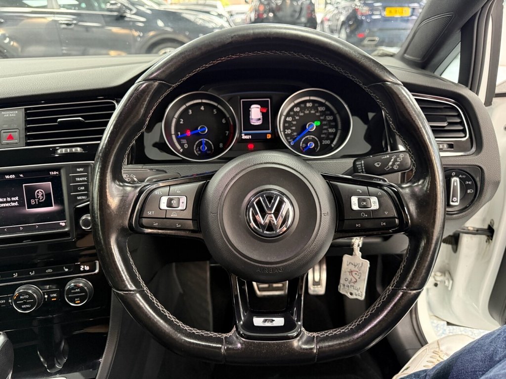 Used Volkswagen Golf 2016 for sale - 76776701: Photo 27