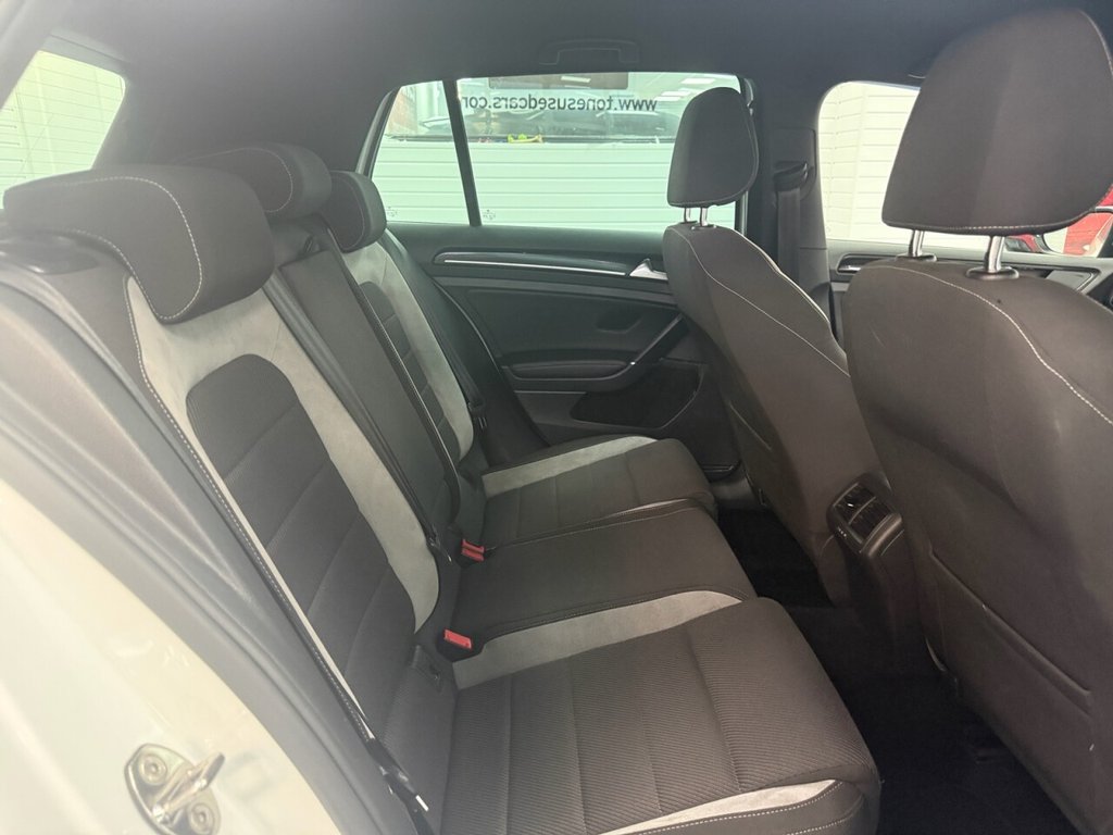 Used Volkswagen Golf 2016 for sale - 76776701: Photo 3