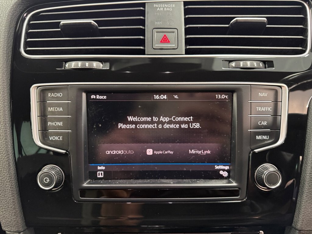 Used Volkswagen Golf 2016 for sale - 76776701: Photo 35