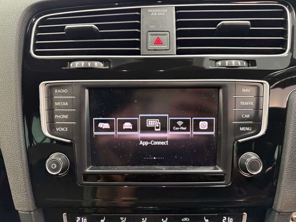 Used Volkswagen Golf 2016 for sale - 76776701: Photo 36