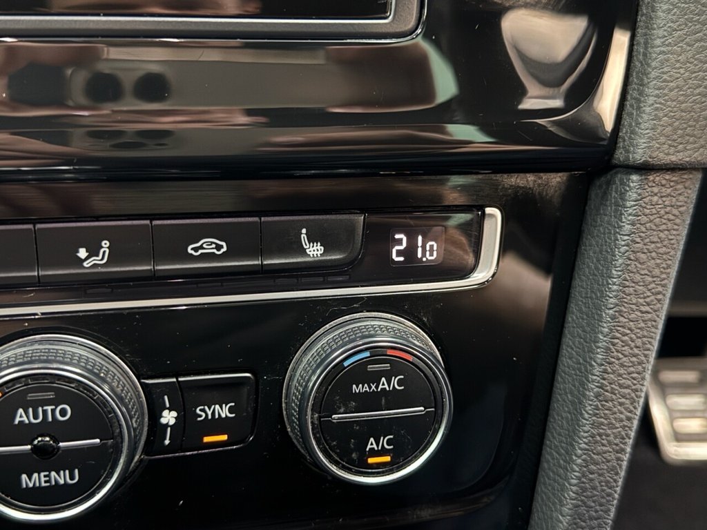 Used Volkswagen Golf 2016 for sale - 76776701: Photo 40